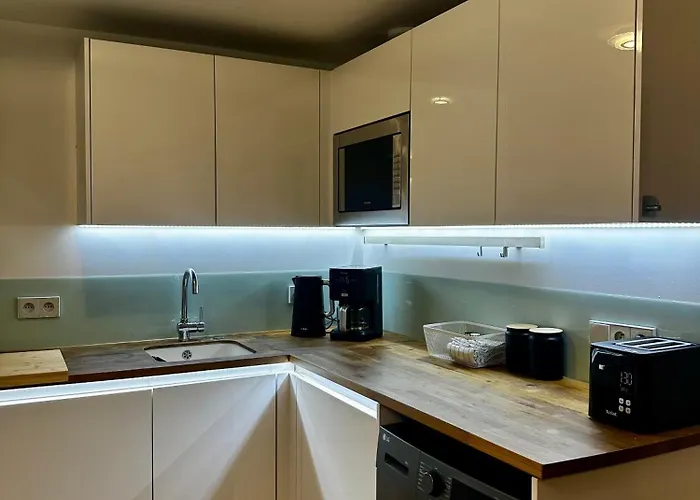 Platform 28 - Urban 48 *